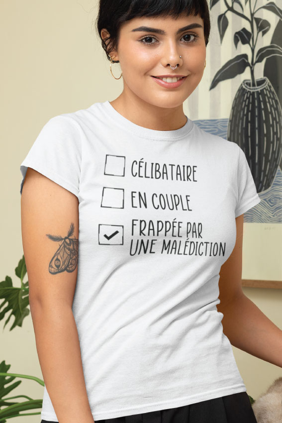 Frappée Par Une Malédiction